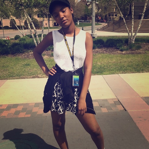 Meet your Posher, Heavlyn - Picture 1 of 1